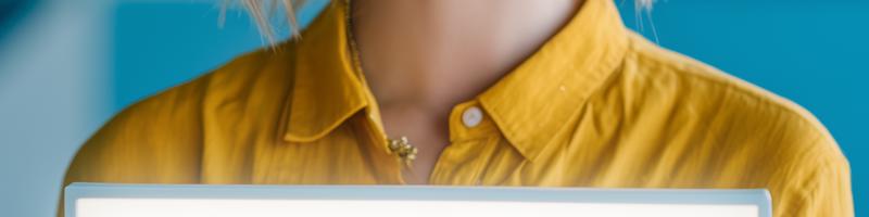 LED Frame 8012 Portrait 04.tif